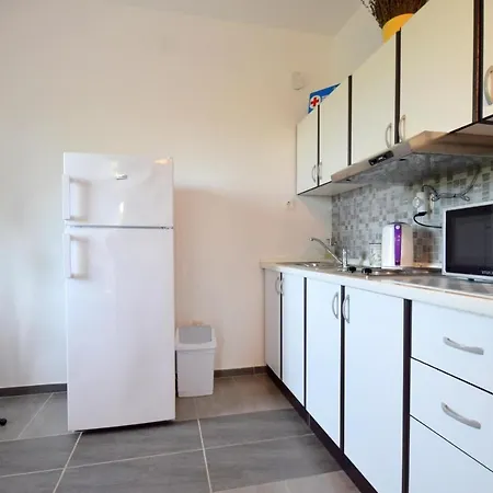 Apartments Dunja Malinska Zewnętrze zdjęcie