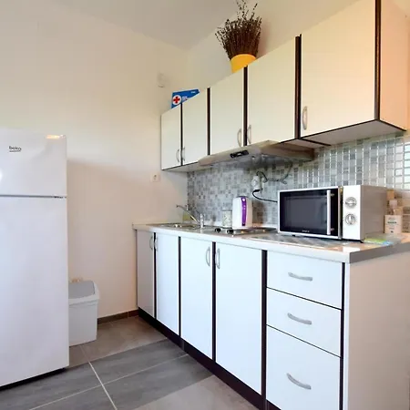 Apartments Dunja Malinska Zewnętrze zdjęcie