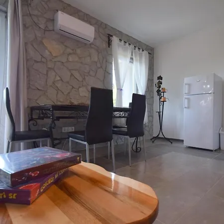 Apartments Dunja Malinska Zewnętrze zdjęcie
