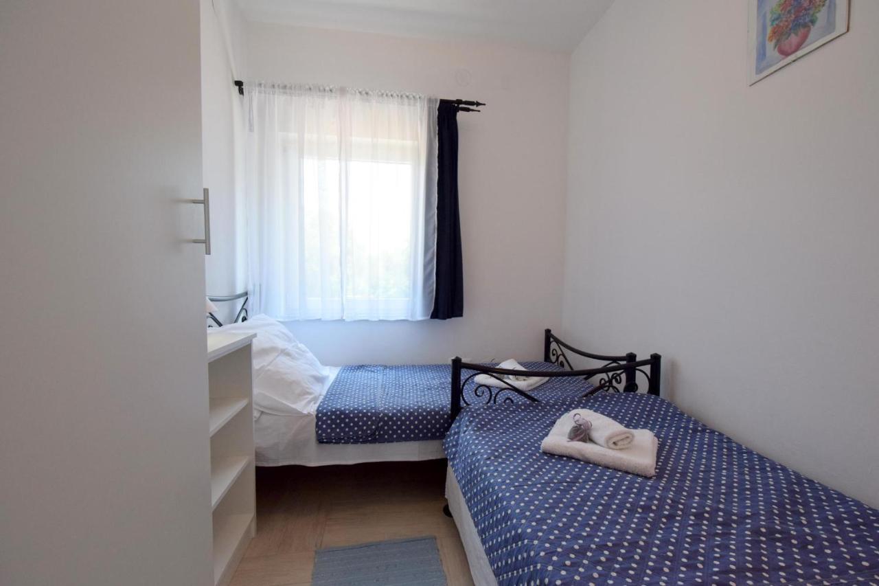 Apartment Dunja Malinska